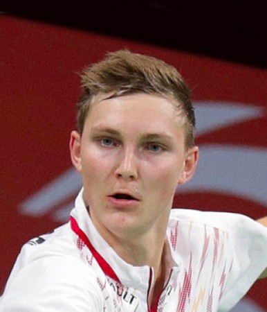 Viktor AXELSEN Equipment  Racket & Shuttlecook - Badonavi